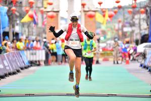 BIB: 5053
                            <button type="button" onclick="openModal(21799394)" class="btn btn-primary btn-sm float-right btn-popup" data-toggle="modal" data-target=".modal-high-quality">
                        <i class="fas fa-shopping-cart"></i> Add to Cart
                    </button>
                                            <button type="button" onclick="isThisMe(21799394, true)" class="btn btn-success btn-sm float-right btn-popup btn-isme hidden" data-toggle="tooltip" data-placement="bottom" title="นี่คือรูปของคุณใช่ไหม คลิกที่นี่เพื่อเอาเข้าอัลบั้ม">
                        <i class="fas fa-plus"></i> Add to album
                    </button>
                    <button type="button" onclick="isThisMe(21799394, false)" class="btn btn-warning btn-sm float-right btn-popup btn-isnotme hidden">
                        <i class="fas fa-ban"></i> Remove from album
                    </button>